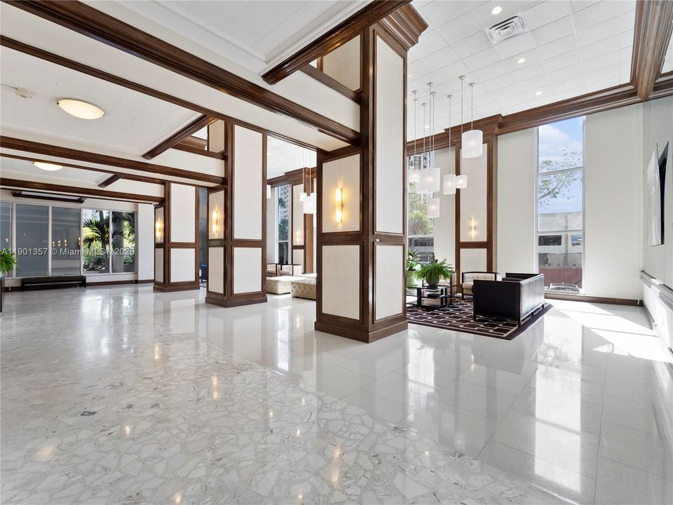 En Venta: $499,000 (1 camas, 1 baños, 950 Pies cuadrados)