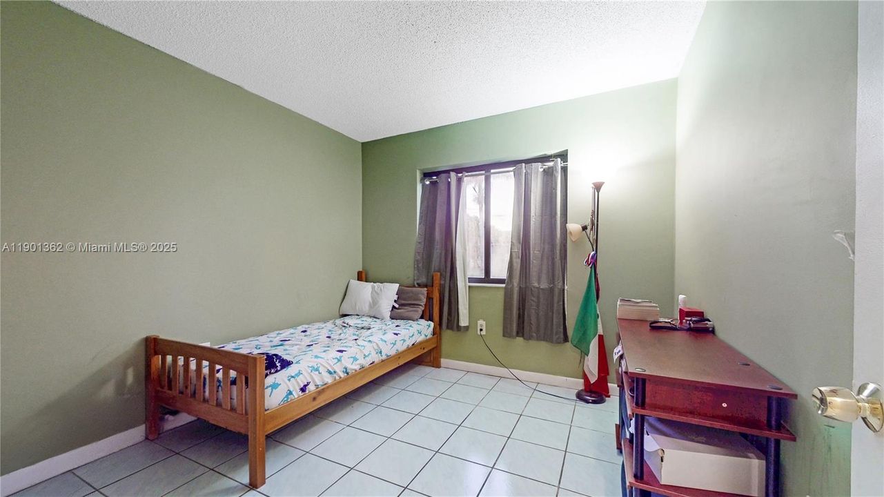 For Sale: $630,000 (4 beds, 2 baths, 1635 Square Feet)