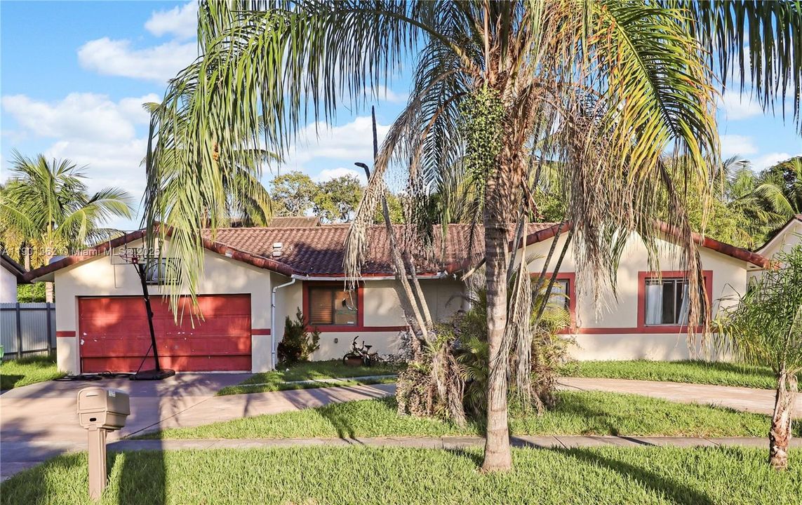 For Sale: $630,000 (4 beds, 2 baths, 1635 Square Feet)