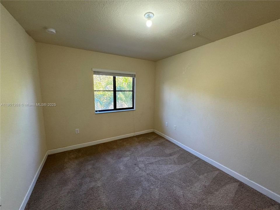 For Sale: $359,990 (3 beds, 2 baths, 1515 Square Feet)