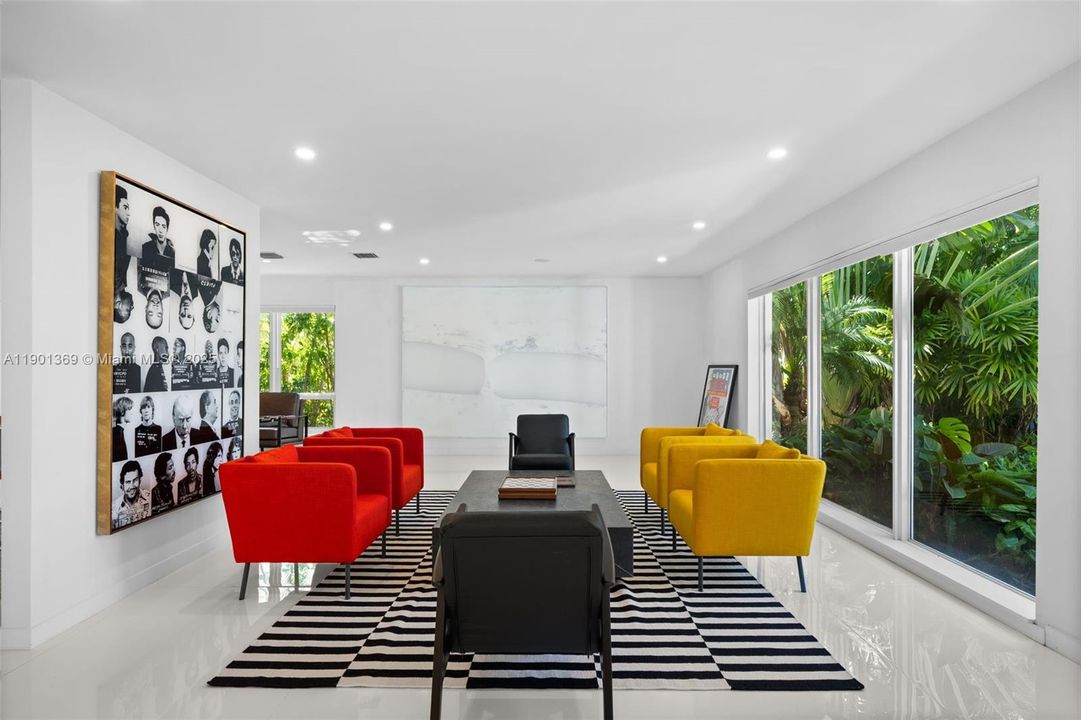 For Sale: $5,999,000 (5 beds, 3 baths, 3980 Square Feet)