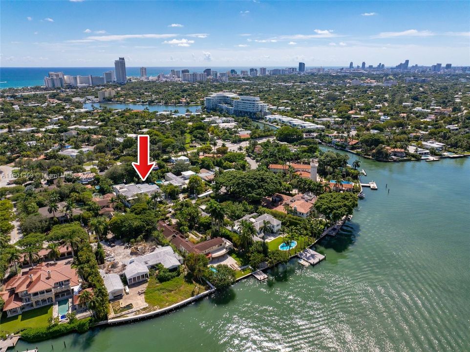 For Sale: $5,999,000 (5 beds, 3 baths, 3980 Square Feet)