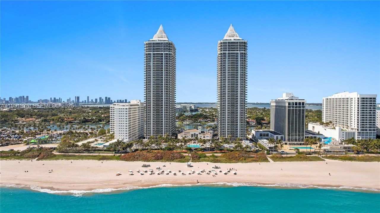 For Sale: $1,900,000 (2 beds, 2 baths, 1380 Square Feet)