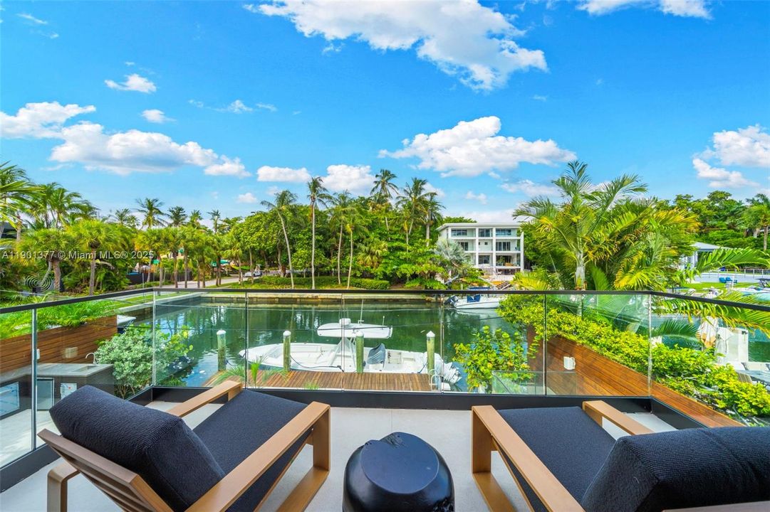 En Venta: $7,500,000 (4 camas, 4 baños, 3665 Pies cuadrados)