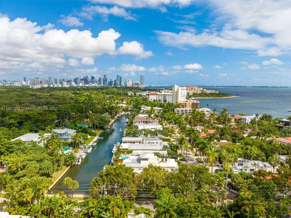 En Venta: $7,500,000 (4 camas, 4 baños, 3665 Pies cuadrados)