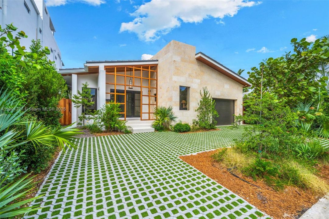 En Venta: $7,500,000 (4 camas, 4 baños, 3665 Pies cuadrados)