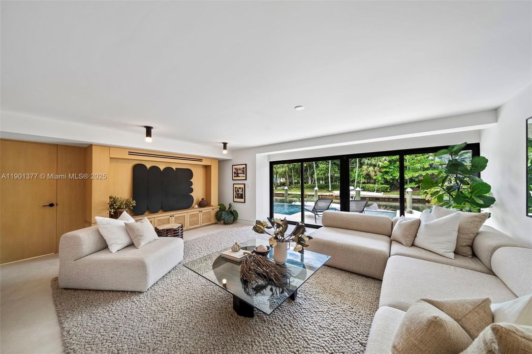 En Venta: $7,500,000 (4 camas, 4 baños, 3665 Pies cuadrados)