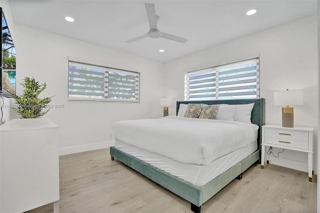 For Sale: $1,995,000 (7 beds, 4 baths, 3825 Square Feet)