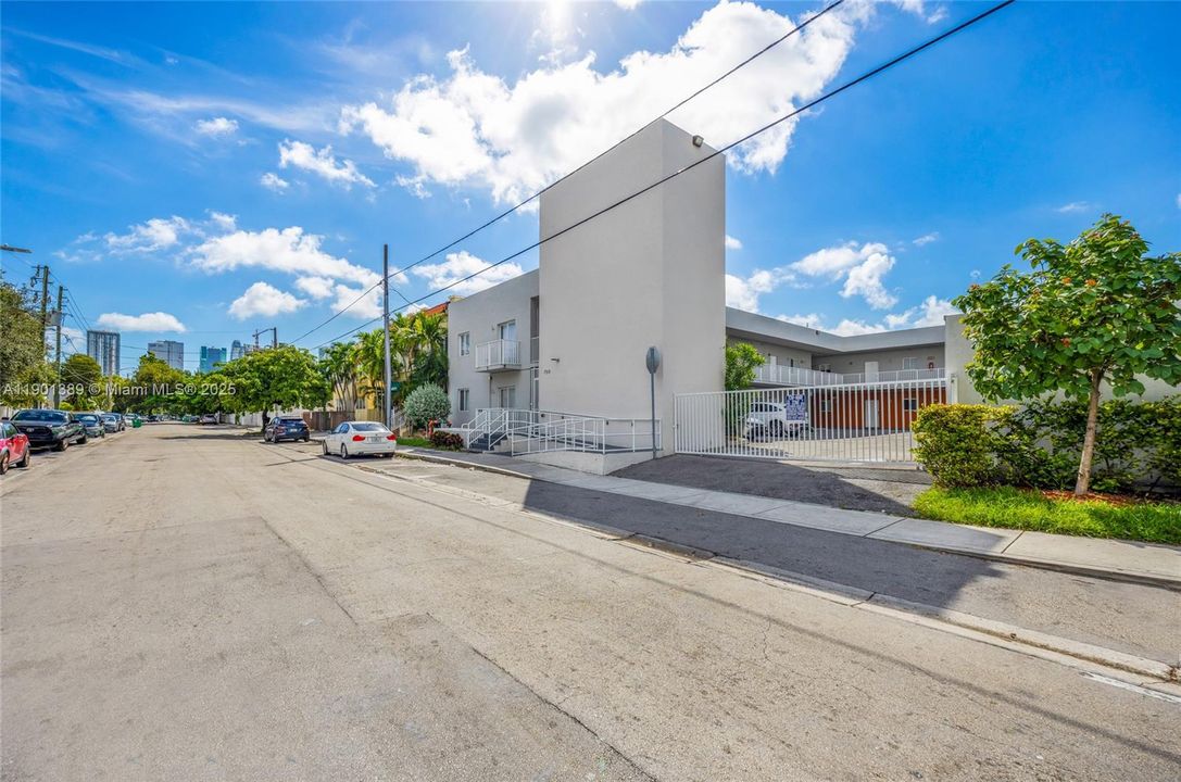 For Sale: $5,100,000 (0 beds, 0 baths, 0 Square Feet)