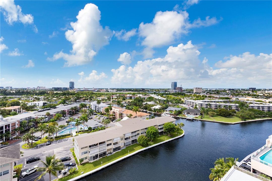 Recently Sold: $249,000 (2 beds, 2 baths, 1150 Square Feet)