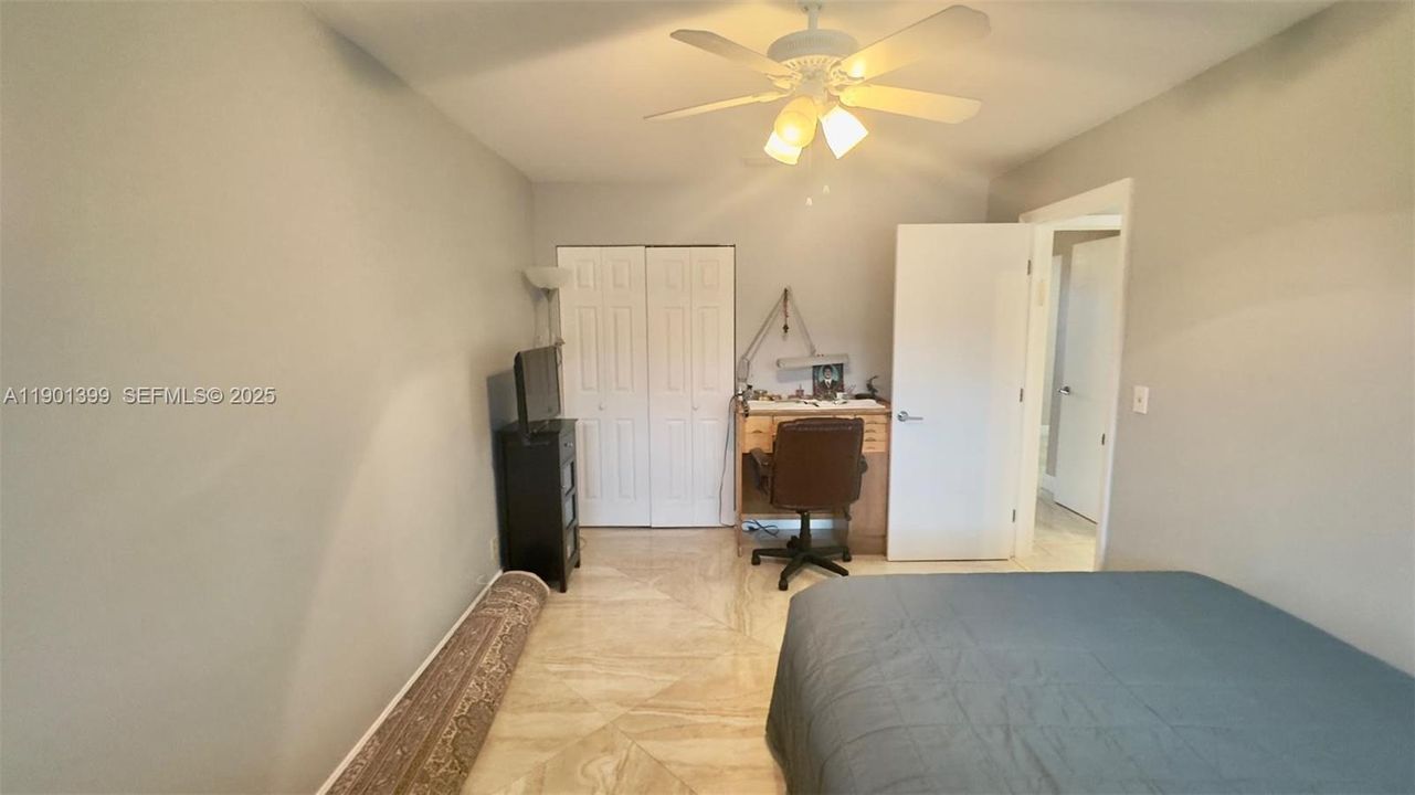 For Rent: $3,725 (3 beds, 2 baths, 1700 Square Feet)