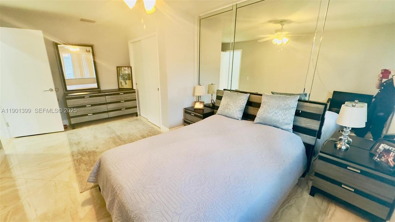 For Rent: $3,725 (3 beds, 2 baths, 1700 Square Feet)