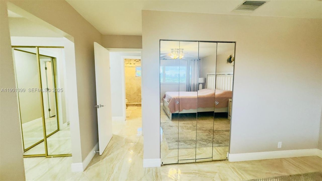 For Rent: $3,725 (3 beds, 2 baths, 1700 Square Feet)