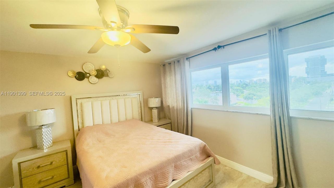 For Rent: $3,725 (3 beds, 2 baths, 1700 Square Feet)