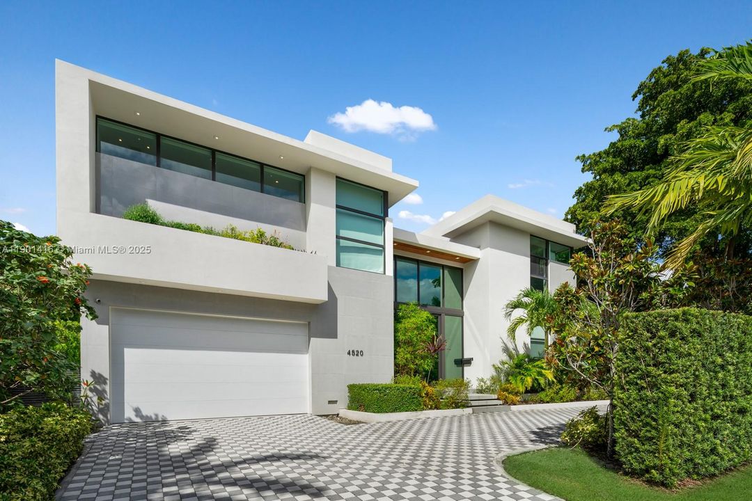 For Sale: $5,900,000 (4 beds, 4 baths, 4237 Square Feet)