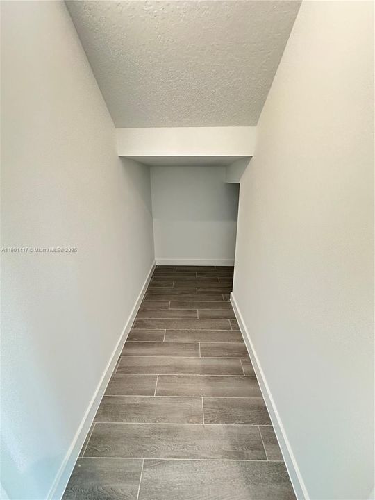 Activo con contrato: $3,500 (4 camas, 3 baños, 2532 Pies cuadrados)