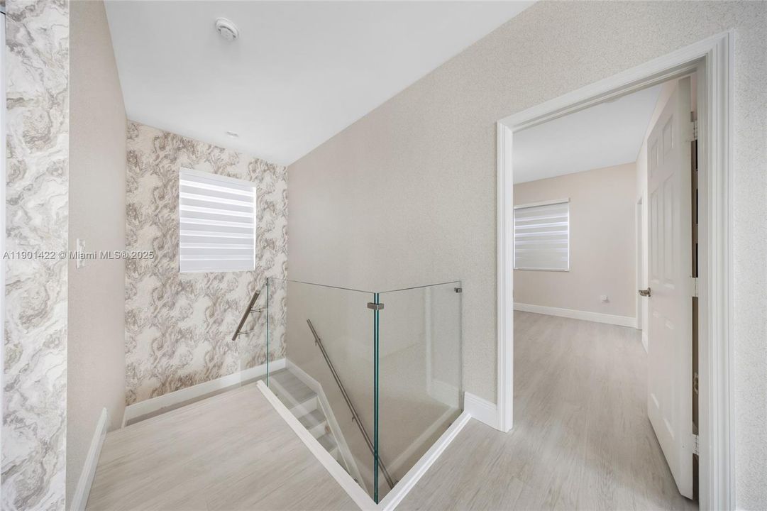 待售: $1,250,000 (4 贝兹, 4 浴室, 2878 平方英尺)