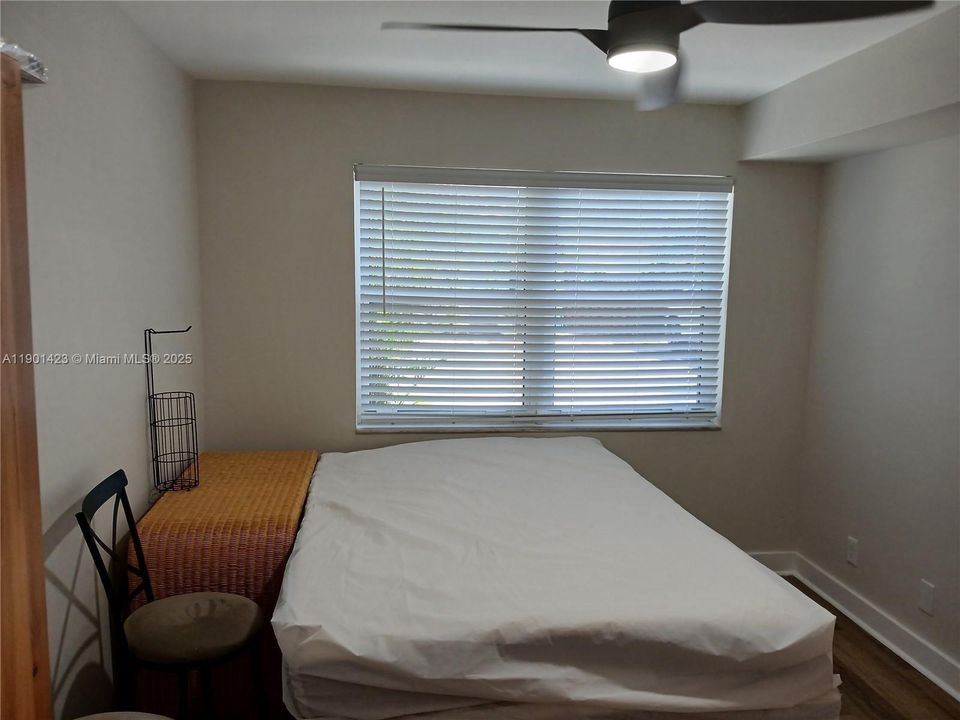 For Rent: $3,200 (3 beds, 3 baths, 1428 Square Feet)