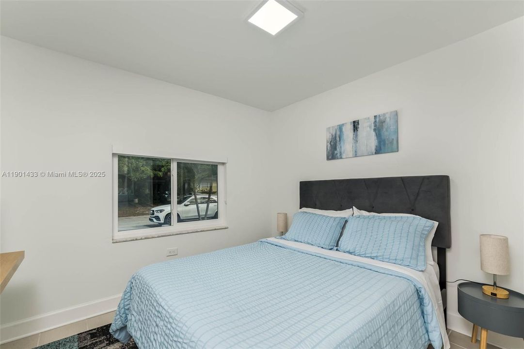 待售: $1,475,000 (3 贝兹, 2 浴室, 1334 平方英尺)