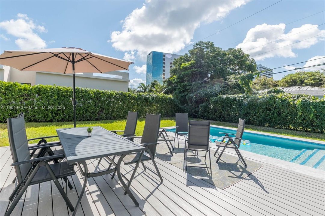 待售: $1,475,000 (3 贝兹, 2 浴室, 1334 平方英尺)