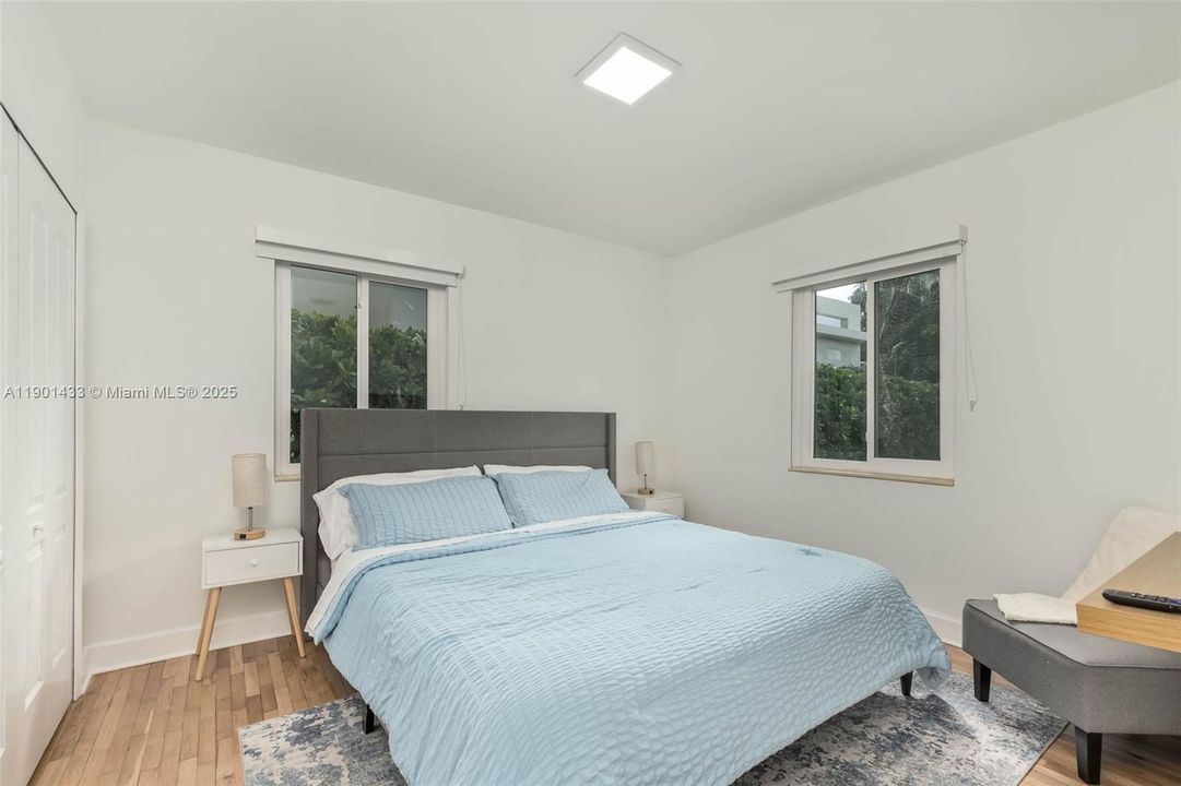 待售: $1,475,000 (3 贝兹, 2 浴室, 1334 平方英尺)