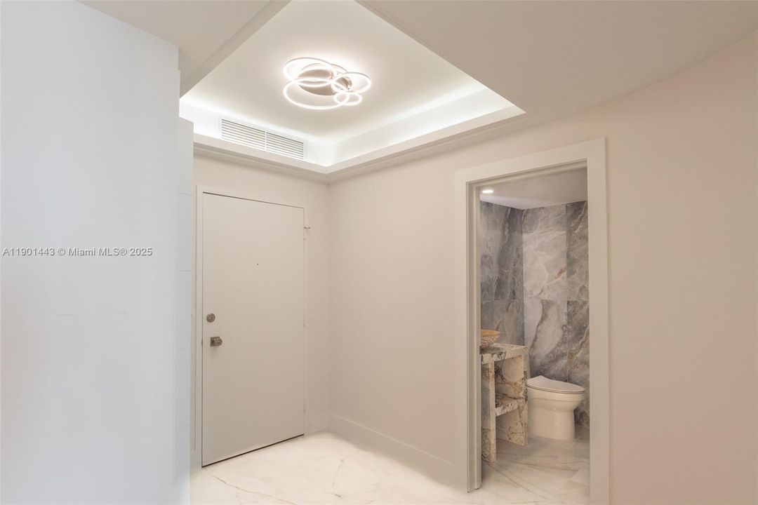 For Sale: $2,890,000 (2 beds, 2 baths, 1904 Square Feet)