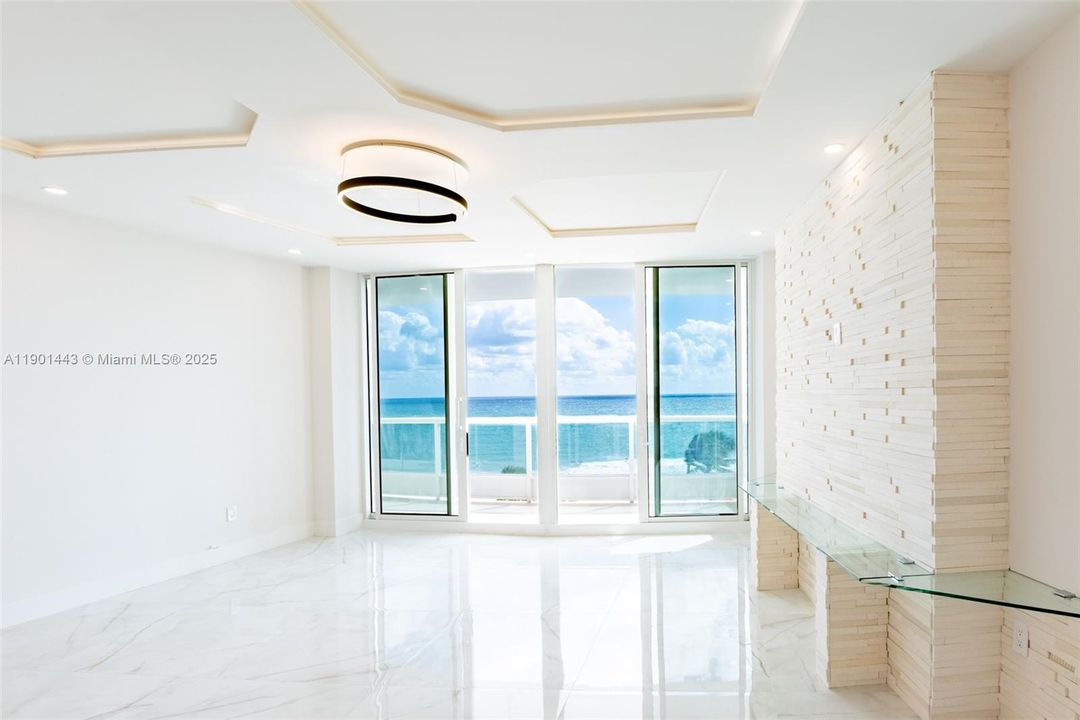 For Sale: $2,890,000 (2 beds, 2 baths, 1904 Square Feet)