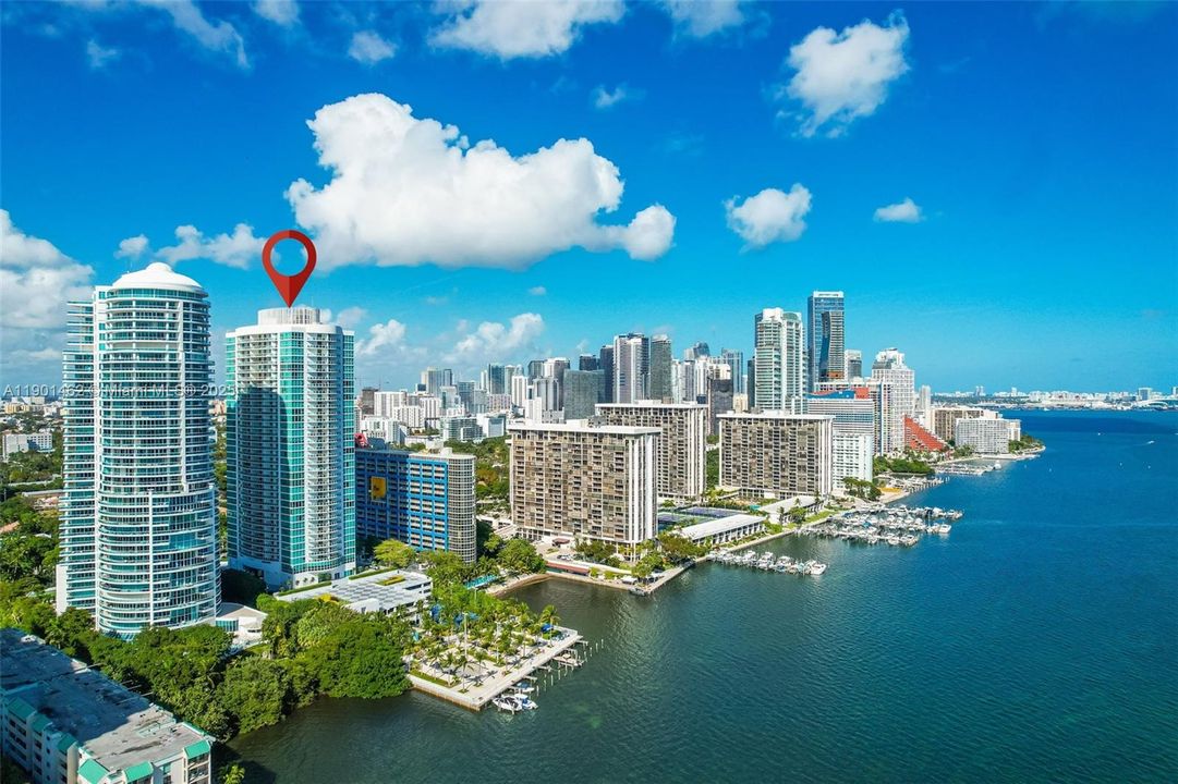 待售: $945,000 (2 贝兹, 2 浴室, 1367 平方英尺)