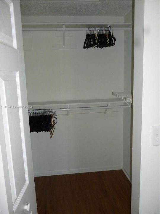 For Rent: $2,300 (2 beds, 2 baths, 1012 Square Feet)