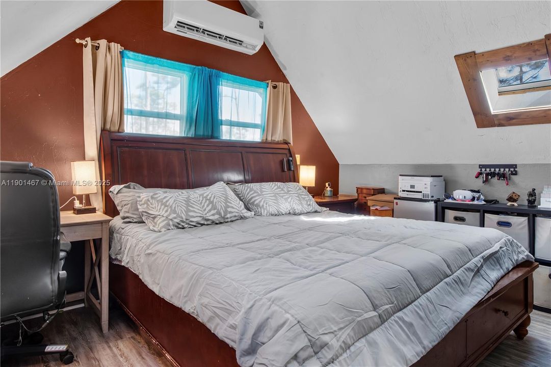 For Sale: $267,888 (2 beds, 1 baths, 0 Square Feet)