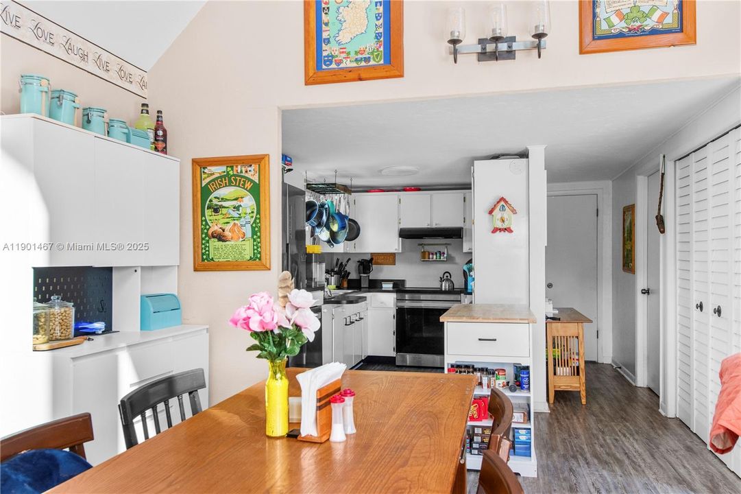 For Sale: $267,888 (2 beds, 1 baths, 0 Square Feet)