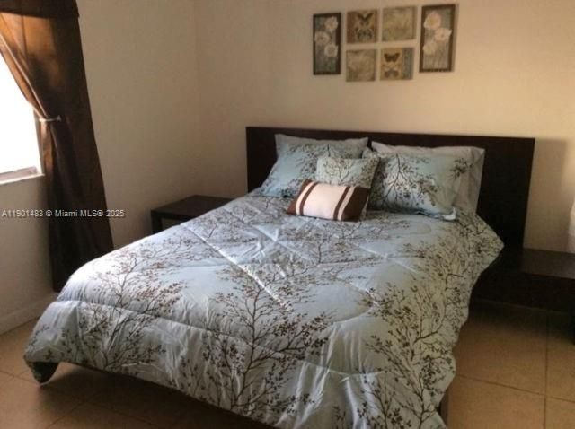 For Rent: $1,975 (2 beds, 2 baths, 1045 Square Feet)