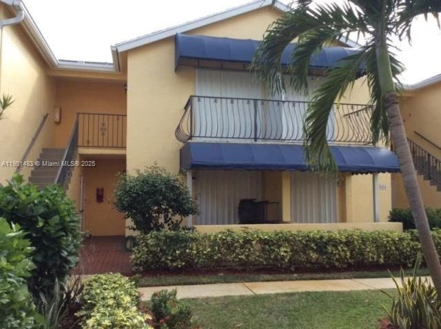 For Rent: $1,975 (2 beds, 2 baths, 1045 Square Feet)