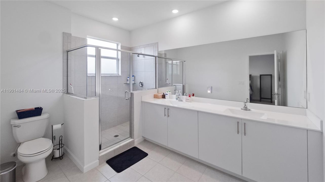 待售: $497,000 (3 贝兹, 2 浴室, 1636 平方英尺)