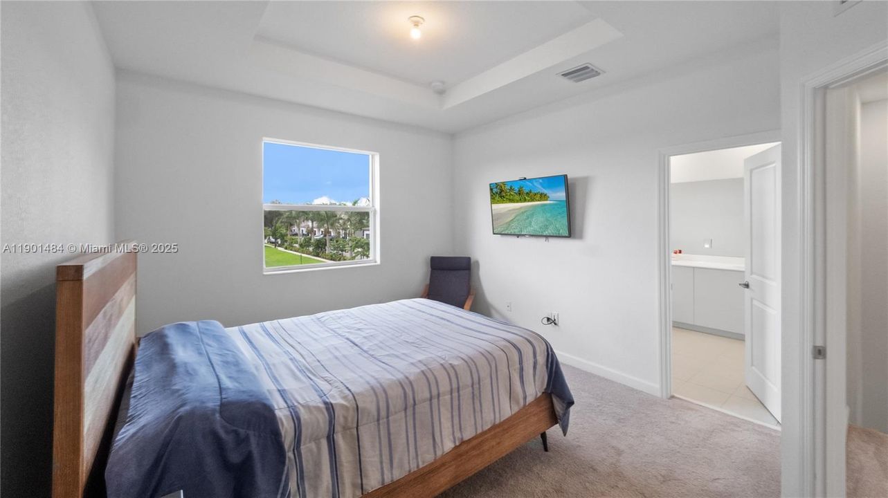 待售: $497,000 (3 贝兹, 2 浴室, 1636 平方英尺)