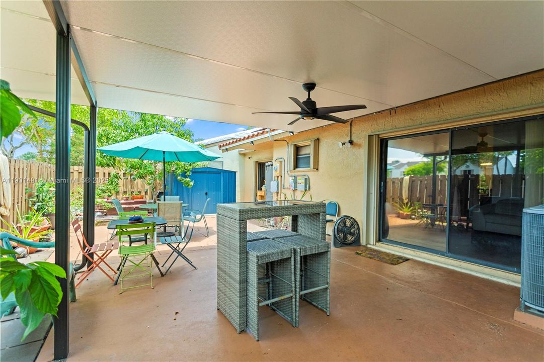 En Venta: $520,000 (3 camas, 2 baños, 1612 Pies cuadrados)