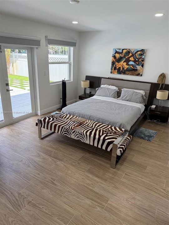 Active With Contract: $4,996 (3 beds, 2 baths, 1959 Square Feet)