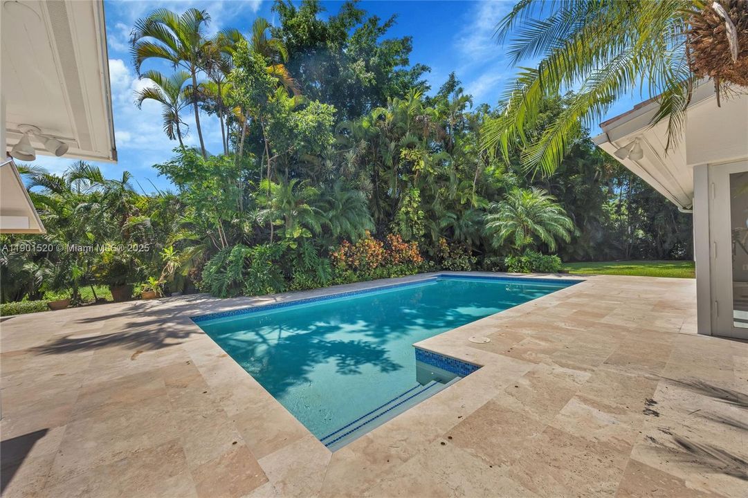 Recently Rented: $25,000 (5 beds, 4 baths, 3310 Square Feet)