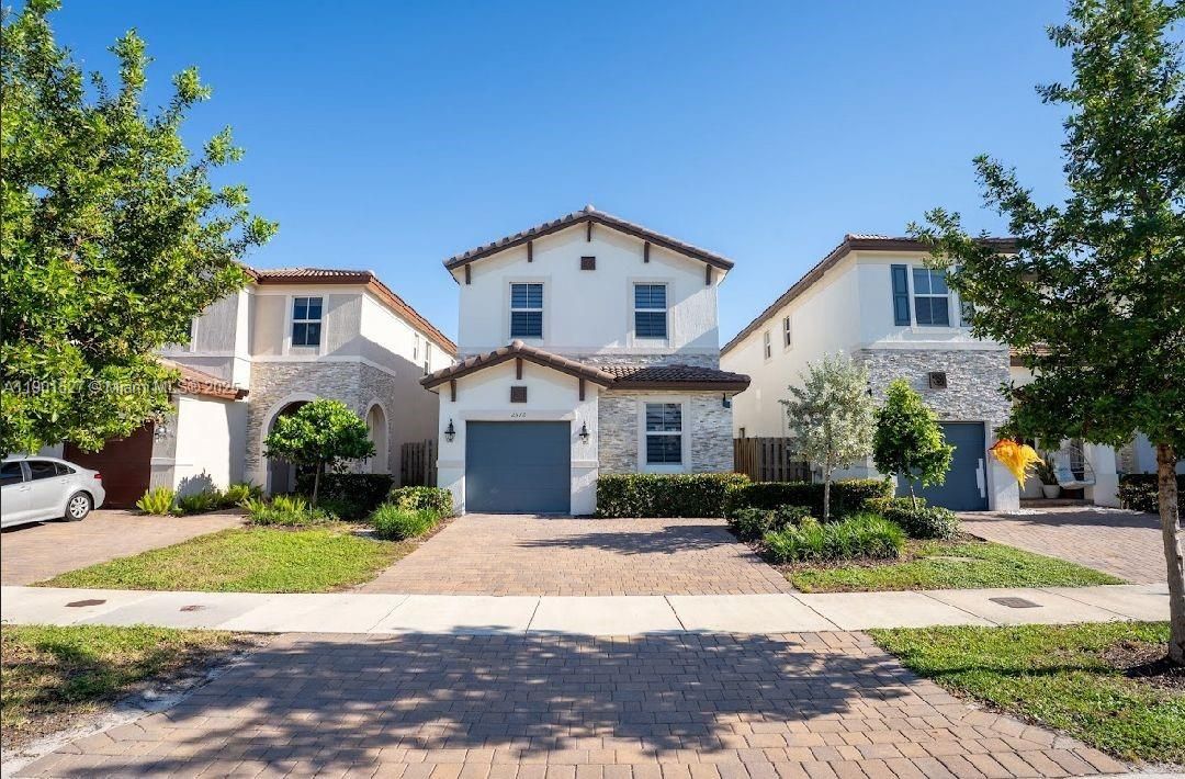 待售: $629,000 (4 贝兹, 3 浴室, 2107 平方英尺)