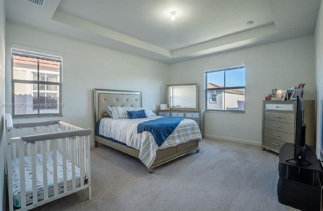 待售: $629,000 (4 贝兹, 3 浴室, 2107 平方英尺)