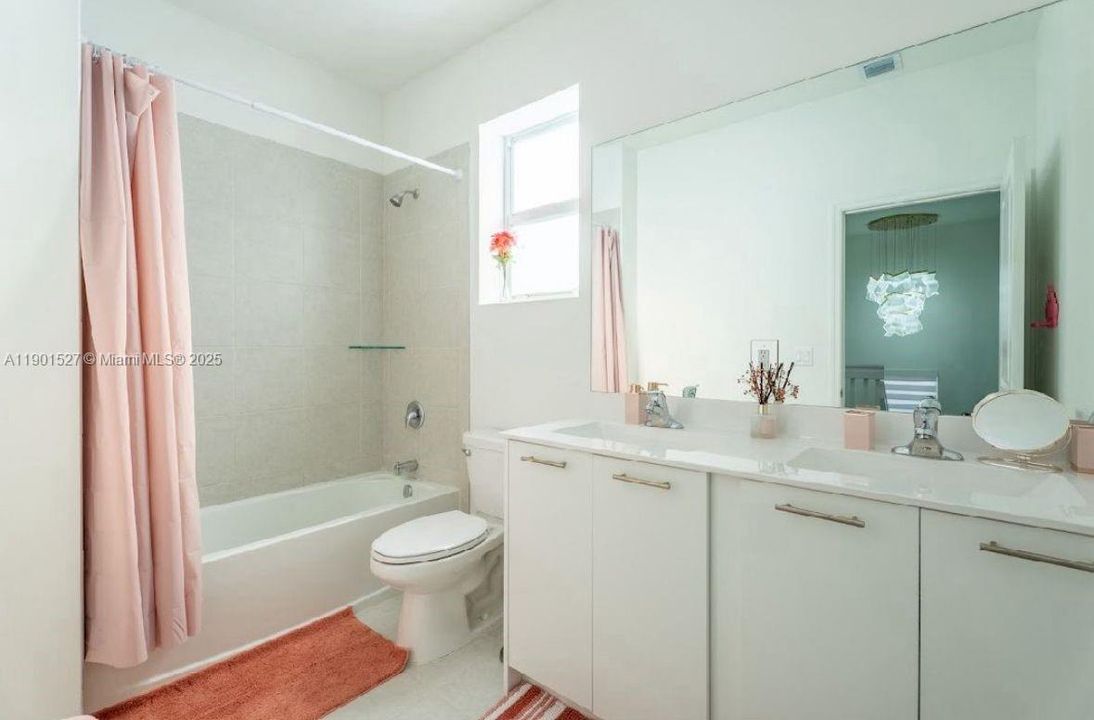 待售: $629,000 (4 贝兹, 3 浴室, 2107 平方英尺)