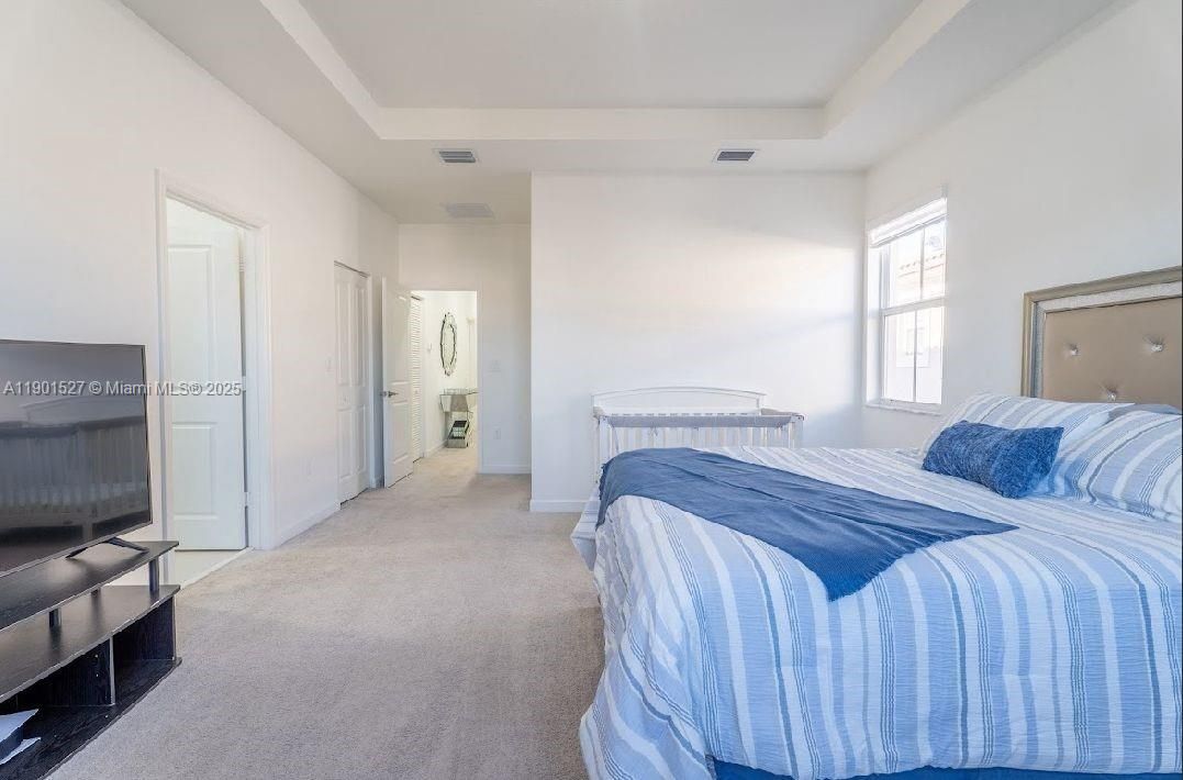 待售: $629,000 (4 贝兹, 3 浴室, 2107 平方英尺)