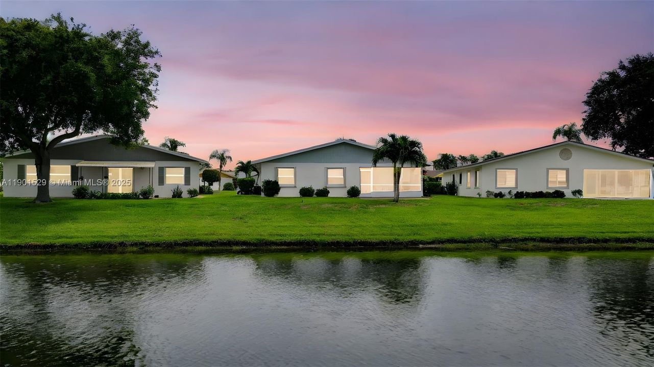 For Rent: $3,200 (2 beds, 2 baths, 1505 Square Feet)