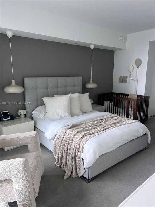 For Rent: $3,100 (1 beds, 1 baths, 746 Square Feet)