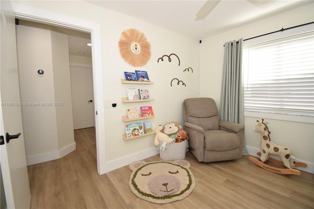 Recently Rented: $3,800 (3 beds, 2 baths, 1542 Square Feet)