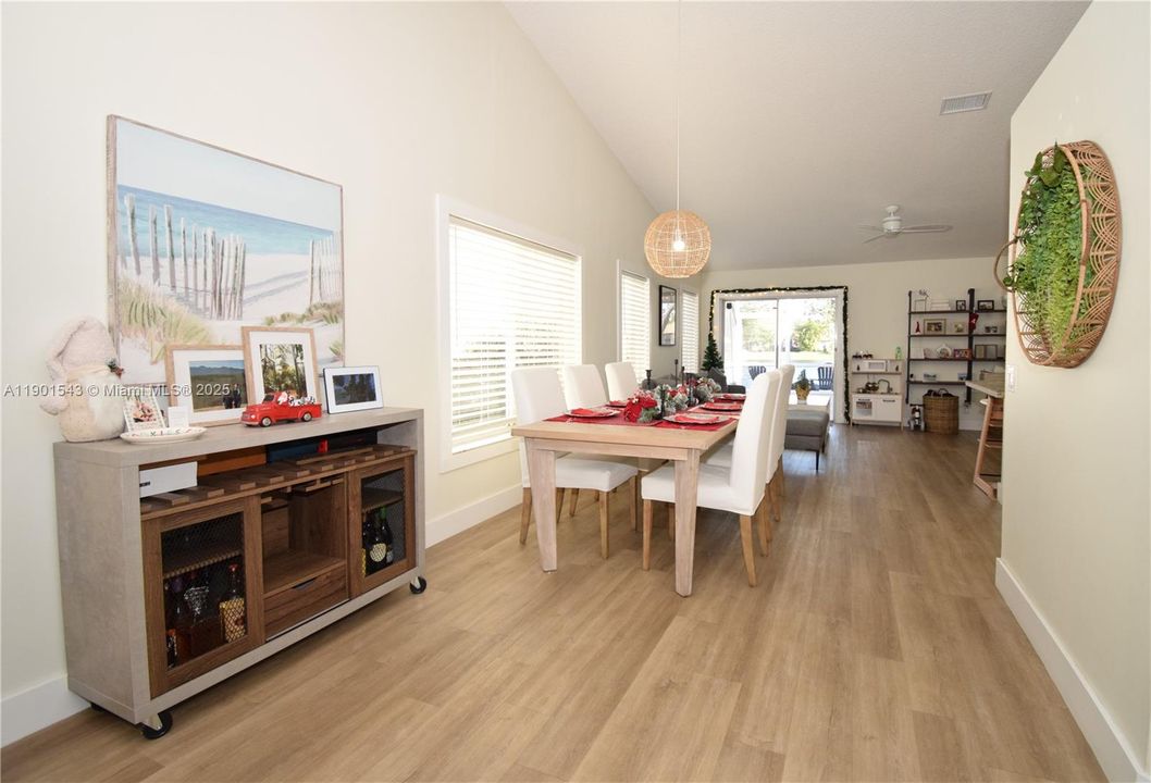 Recently Rented: $3,800 (3 beds, 2 baths, 1542 Square Feet)