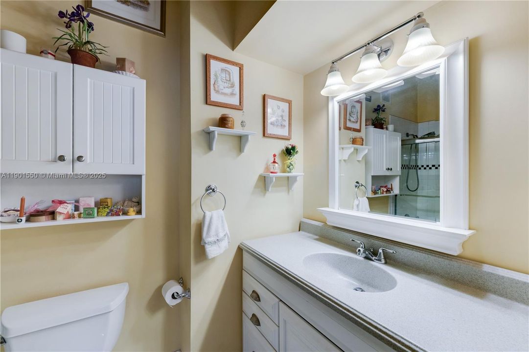 Recently Sold: $499,000 (2 beds, 2 baths, 1080 Square Feet)