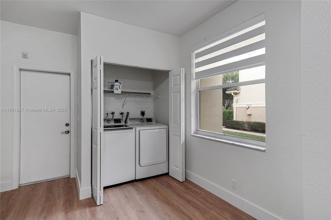 For Rent: $3,800 (4 beds, 2 baths, 1851 Square Feet)