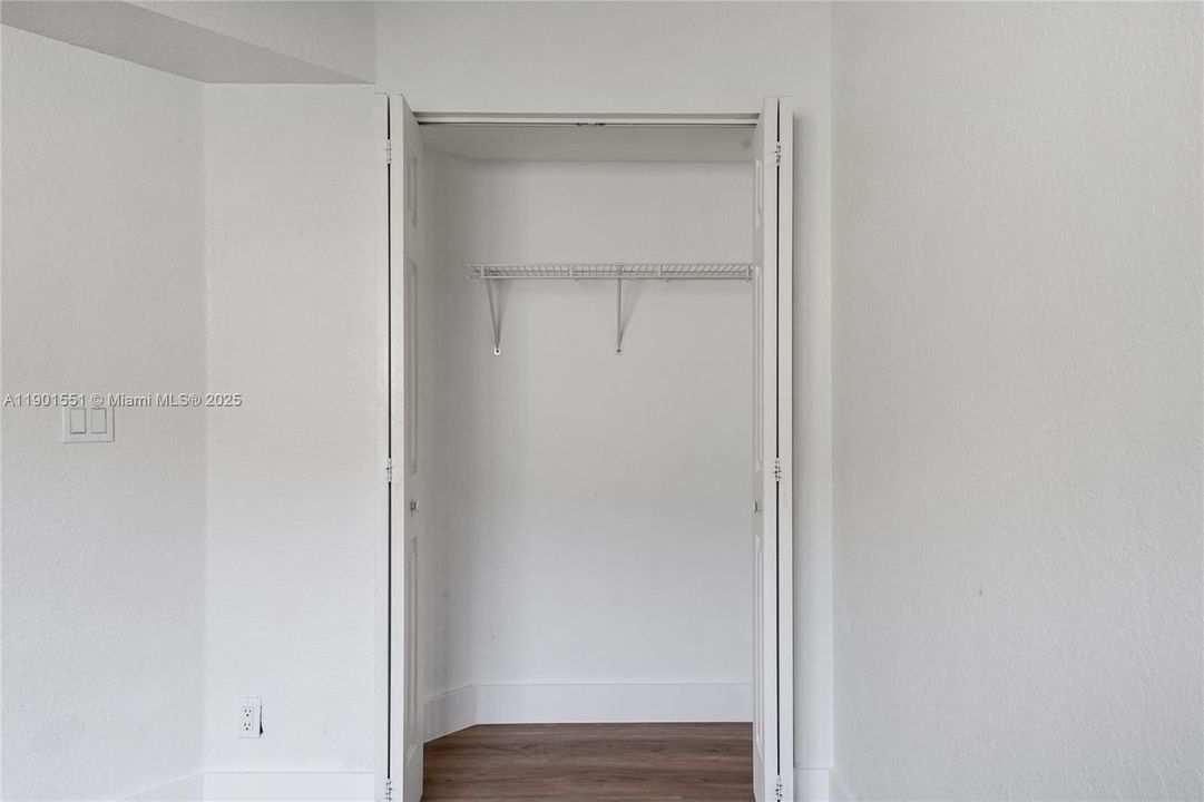 For Rent: $3,800 (4 beds, 2 baths, 1851 Square Feet)