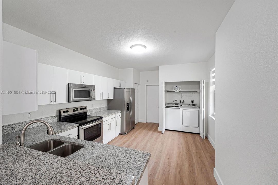 For Rent: $3,800 (4 beds, 2 baths, 1851 Square Feet)